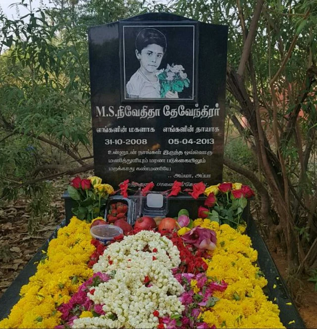 எஸ்.ஐ. முத்துமாரியின் மகளின் கல்லறை