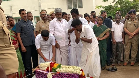 விஜயபாஸ்கர்