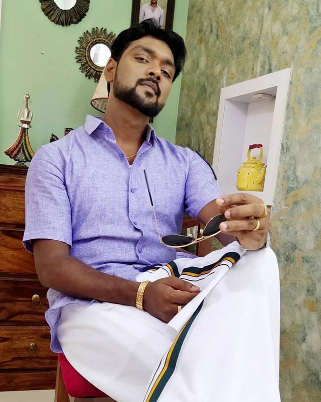 வினோத் பாபு