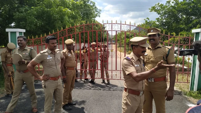 போலீஸார் விசாரணை