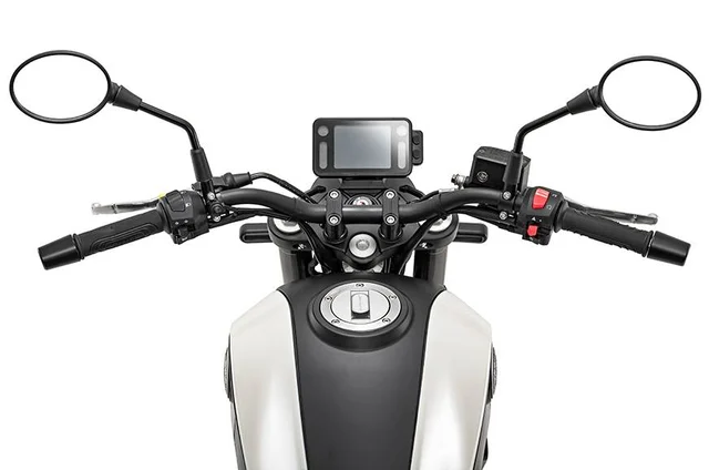 Leoncino 250 Cockpit