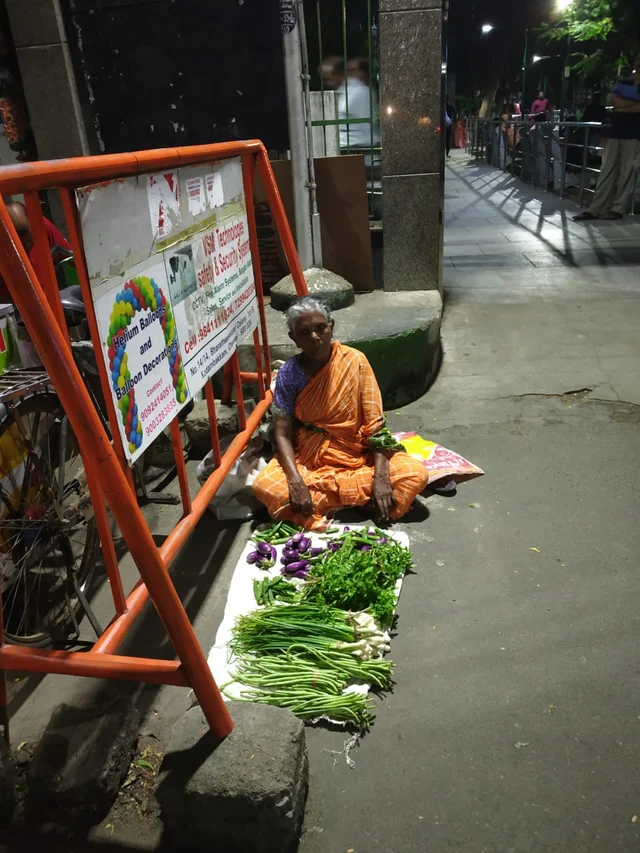புஷ்பா பாட்டி