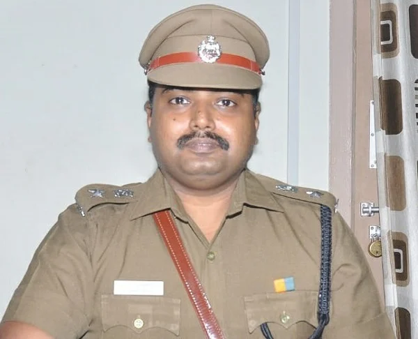துணை ஆணையர் சரவணன்