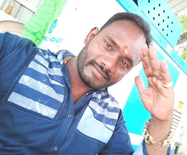 நரேஷ்