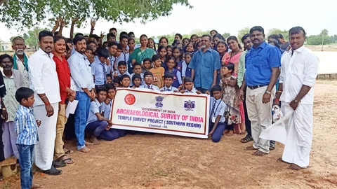 இலந்தக்கரையில் மத்திய தொல்லியல் துறை ஆய்வாளர்கள்