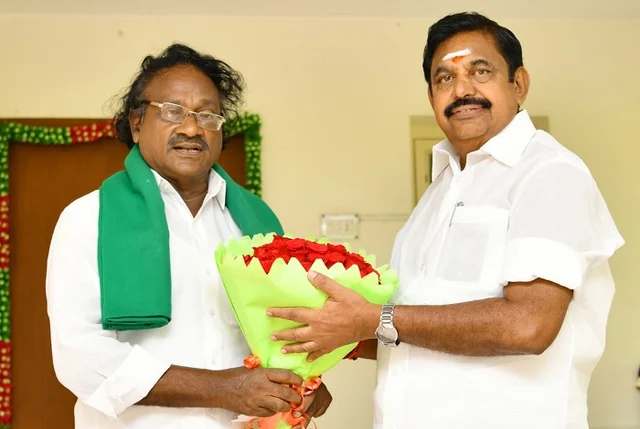 முதல்வர் எடப்பாடி பழனிசாமியுடன் புருஷோத்தமன்