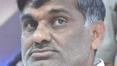 அமைச்சர் கே.சி.வீரமணி