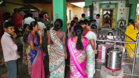 கோயில் நகை கொள்ளை