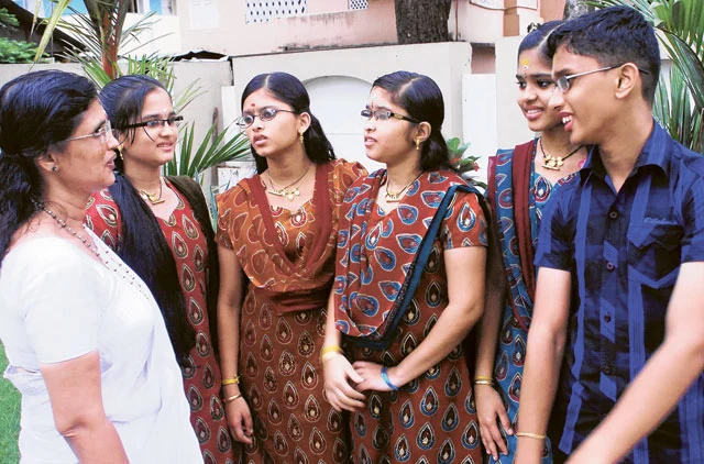 பஞ்சரத்தின குடும்பம்