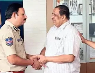 பிரசாந்த்தின் தந்தை
