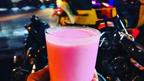 மதுரை ஸ்பெஷல் ரோஸ்மில்க்