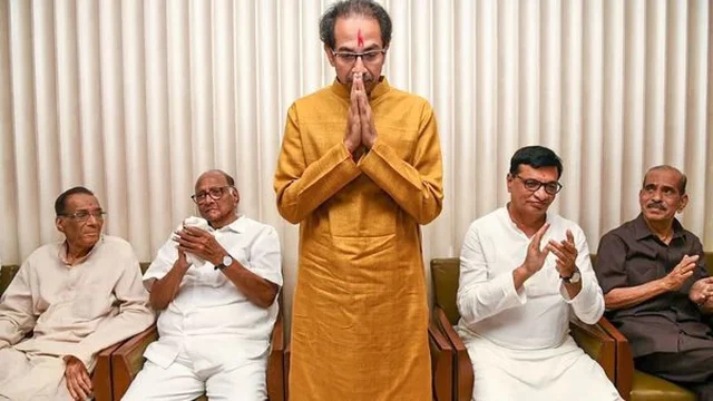 உத்தவ் தாக்கரே