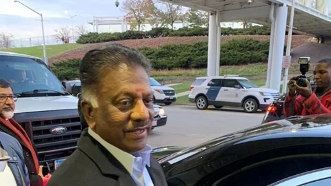 அமெரிக்காவில் ஓ.பி.எஸ்.