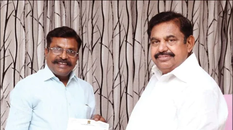 உள்ளாட்சி
