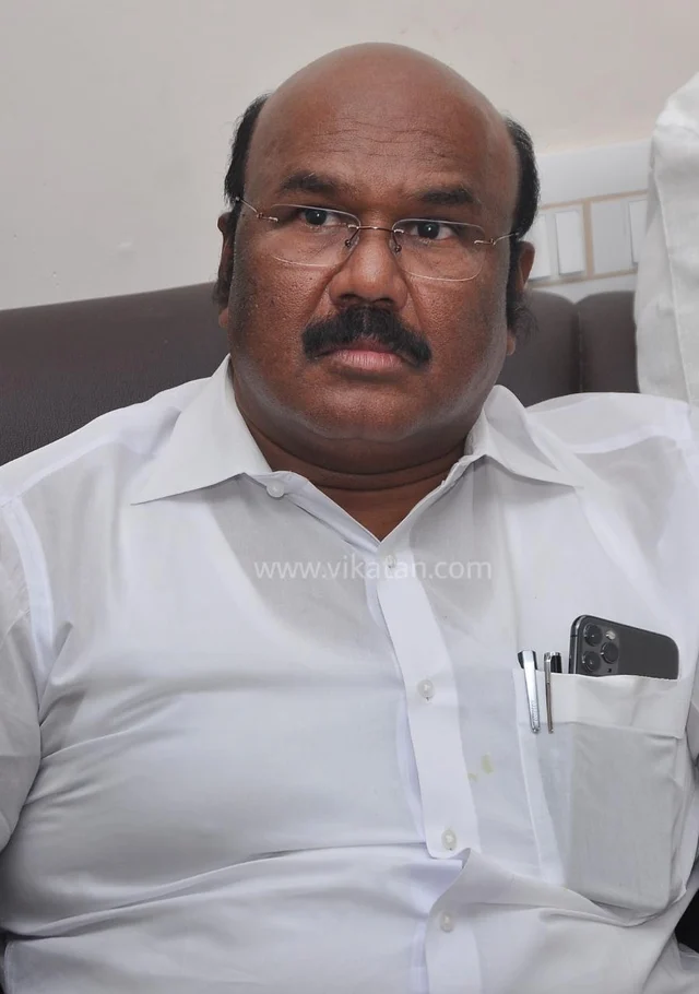 அமைச்சர் ஜெயக்குமார்