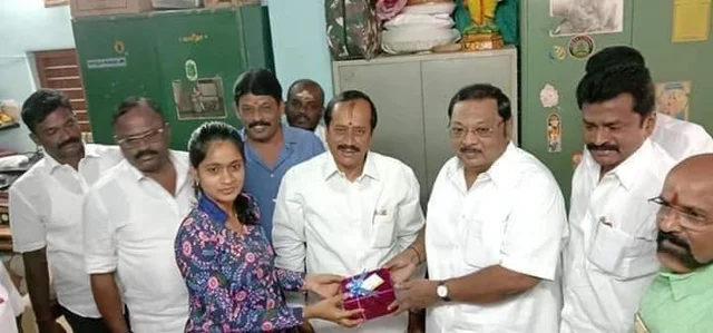 திருமணத்துக்கு அழகிரி வாழ்த்து