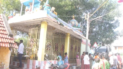 சிலை கொள்ளைபோன மாரியம்மன் கோயில்