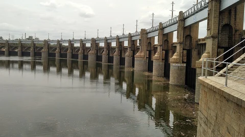மேட்டூர் அணை