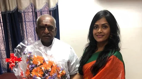 பொன்.ராதாகிருஷ்ணனைச் சந்தித்த நடிகை ஜெயலட்சுமி