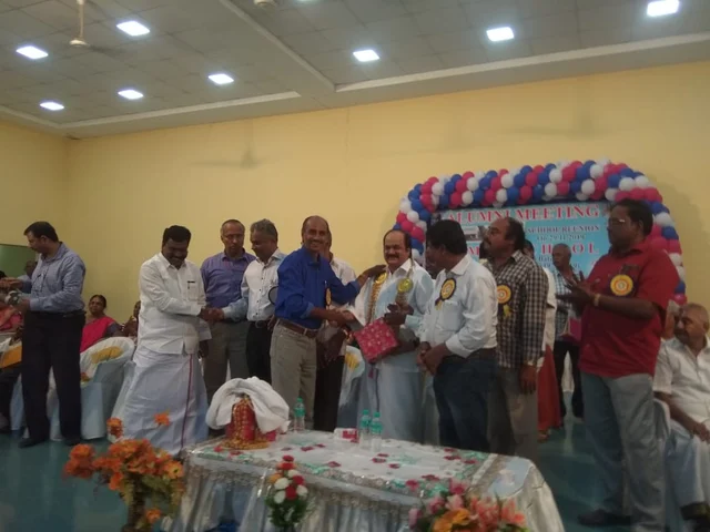 மாணவர்கள் சந்திப்பு நிகழ்ச்சி