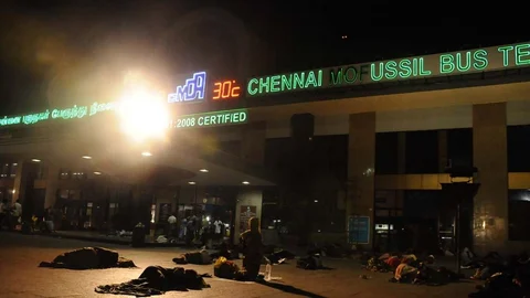 சென்னை கோயம்பேடு பஸ் நிலையம்