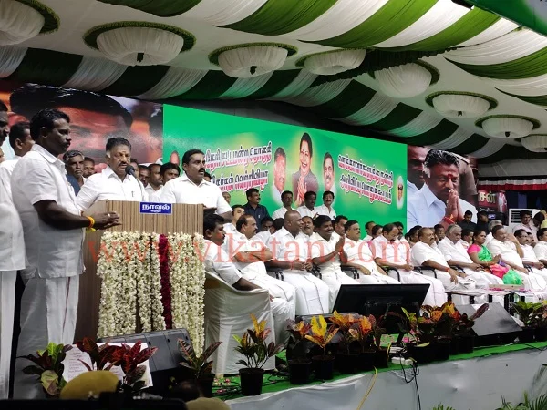 நாங்குநேரியில் நன்றி அறிவிப்புப் பொதுக்கூட்டம்