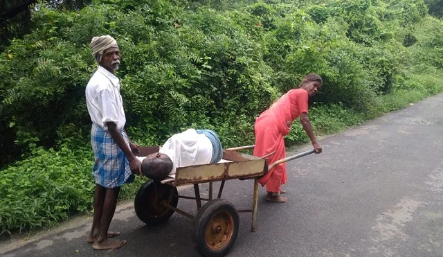 தள்ளுவண்டியில் சுப்பிரமணியன்