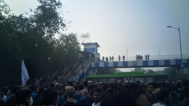 போராட்டம்