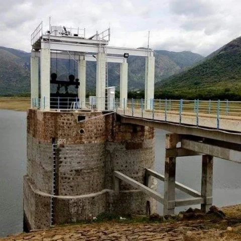 மஞ்சளாறு அணை