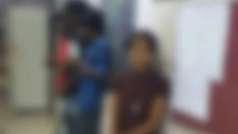 சமூக வலைதளங்களில் பரவும் போட்டோ