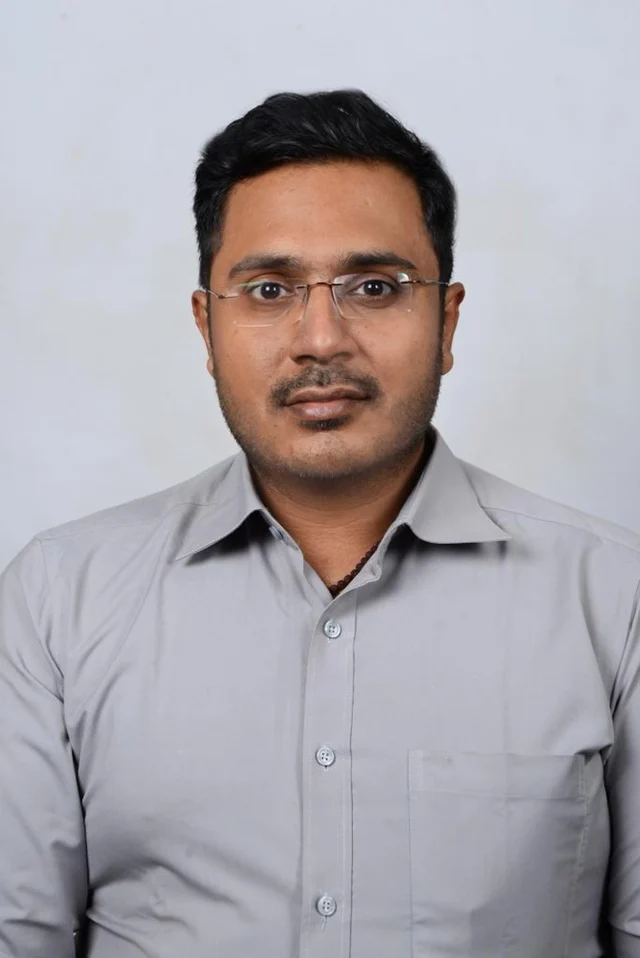 குழந்தைகள்நல மருத்துவர் வெங்கடேஷ்வரன்