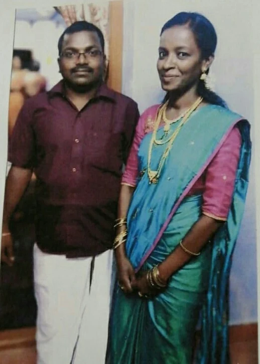இரண்டாவது மனைவி ஷகிலாவுடன் தங்கபென்சன்