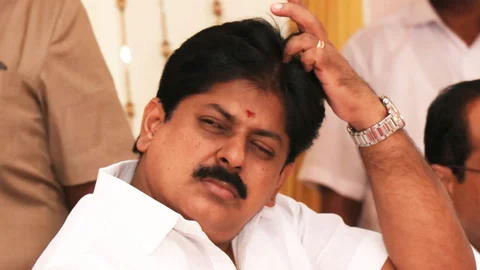 மணிகண்டன்