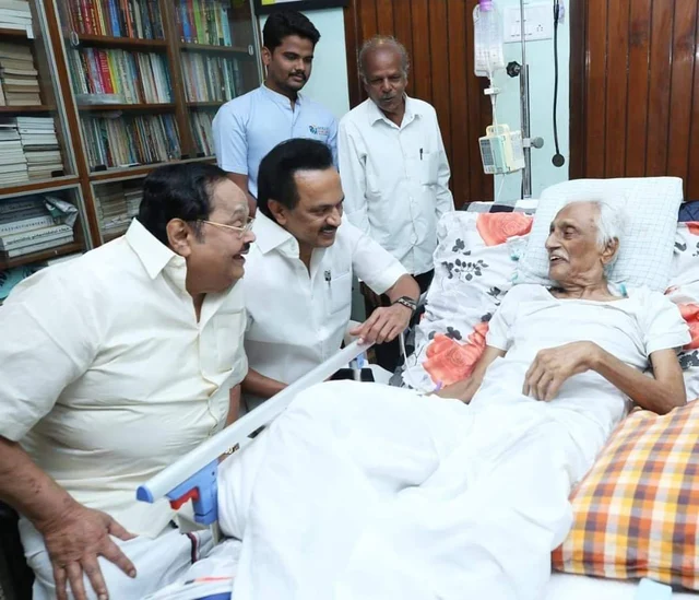 அன்பழகனைச் சந்தித்த மு.க.ஸ்டாலின், துரைமுருகன்