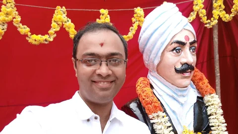 நிரஞ்சன் பாரதி