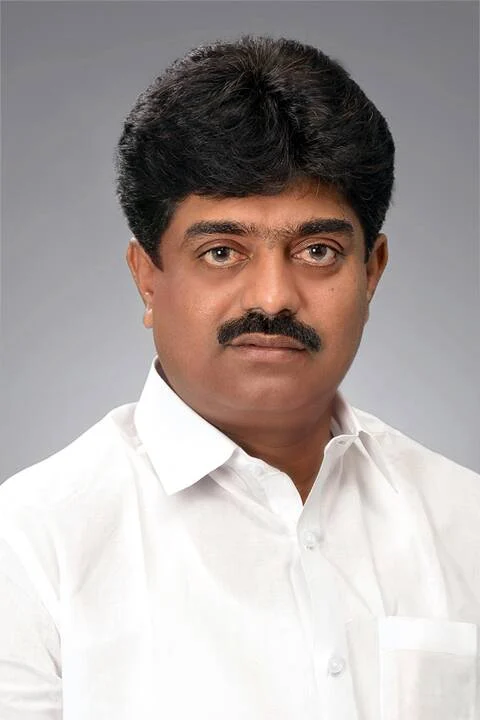 தி.மு.க மாவட்டப் பொறுப்பாளர் முத்துராமலிங்கம்.