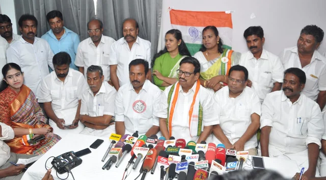 செய்தியாளர் சந்திப்பில் கே.எஸ்.அழகிரி