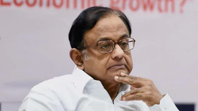 சிகிச்சைக்காக வெளிநாடு பயணம்..!- தி.மு.க பேரணியில் மக்கள் நீதி மய்யம் பங்கேற்காது
#NowAtVikatan