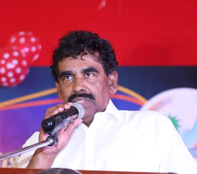 சிராஜ்