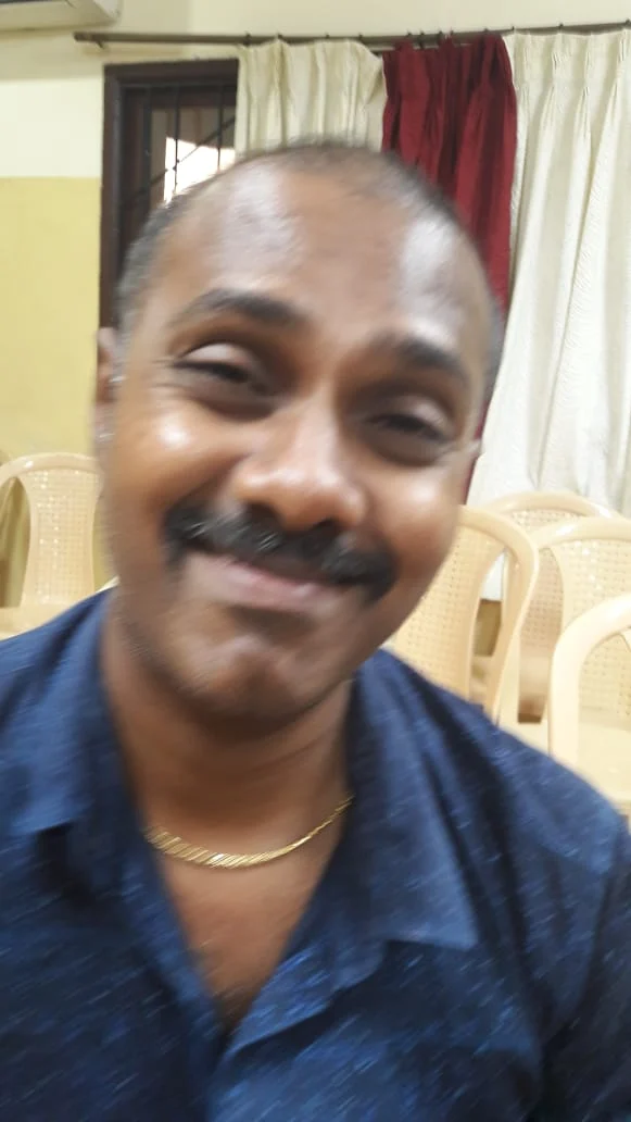 உதவி கணக்காளர் செந்தில்குமார்