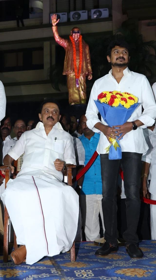 ஸ்டாலின் - உதயநிதி