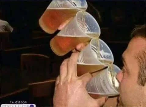 படிப்படியாக மது விலக்குக்கு வந்த மீம்ஸ்