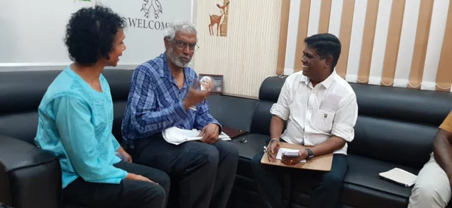 வெண்டி, கணவரோடு...