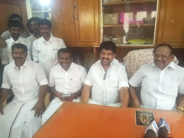 திமுகவில் இணைந்த அதிமுக வேட்பாளர் நாராயணன்