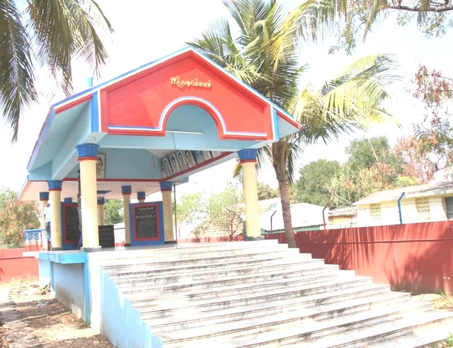 மேலவளவு நினைவிடம்