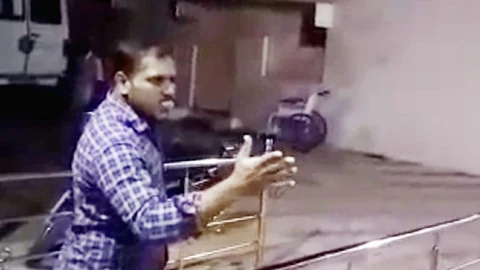 செவிலியர்களை வசைபாடும் அரசு மருத்துவர்