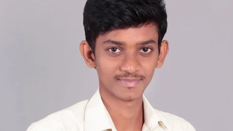 மீம் க்ரியேட்டர்