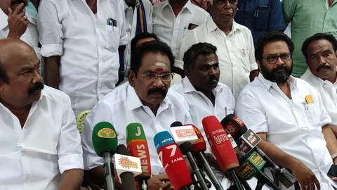 செல்லூர் ராஜு