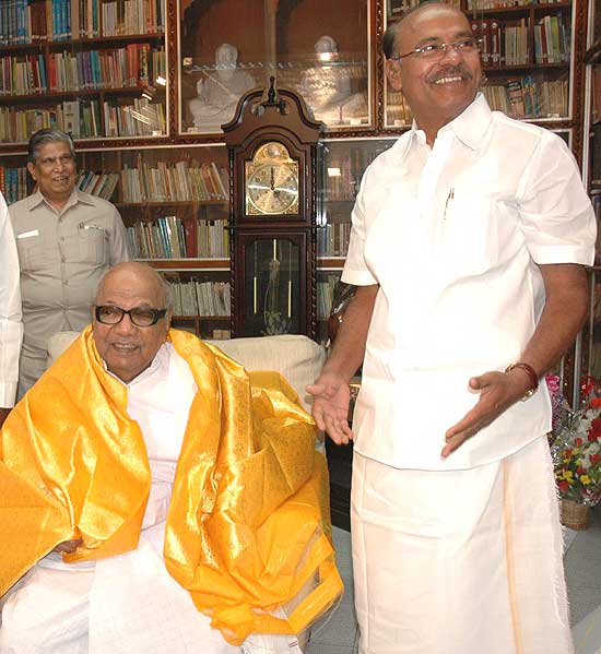 கருணாநிதியுடன் ராமதாஸ்
