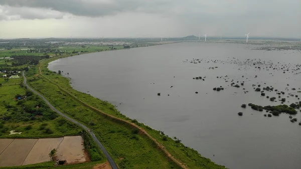 மானூர் பெரியகுளம்